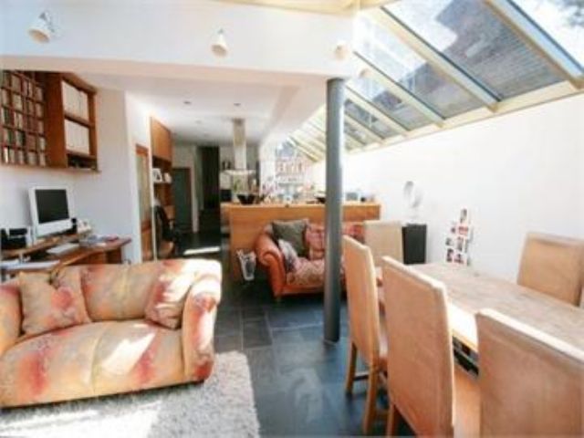  Image of 2 bedroom Ground Flat for sale in Stamford Brook Road London W6 at Stamford Brook Road Chiswick London, W6 0XH