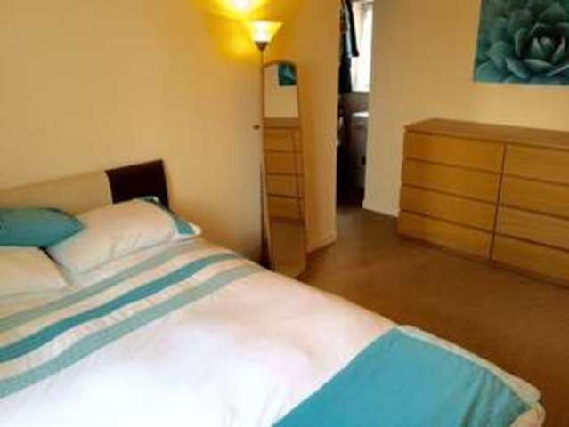  Image of 1 bedroom Flat for sale in Copperfields Laindon Basildon SS15 at Copperfields  Basildon, SS15 5RS