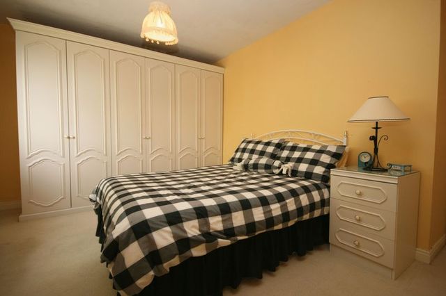  Image of 3 bedroom Detached house for sale in St. Johns Way Bo