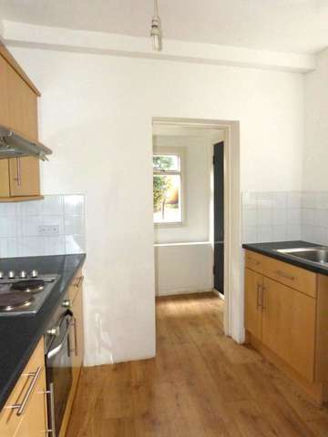  Image of 1 bedroom Apartment to rent in Cornwallis Terrace Hastings TN34 at 16 Cornwallis Terrace  HASTINGS, TN34 1EB