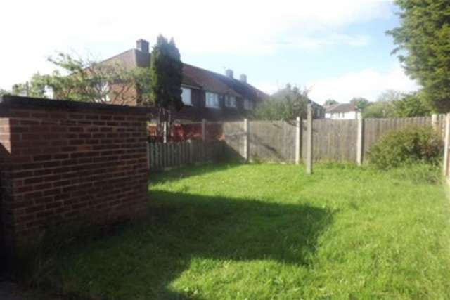  Image of 3 bedroom Detached house to rent in Dooley Drive Bootle L30 at Bootle, L30 8RP