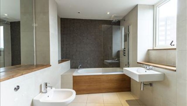  Image of Apartment to rent in Park Road London NW8 at Park Road  London, NW8 7HY