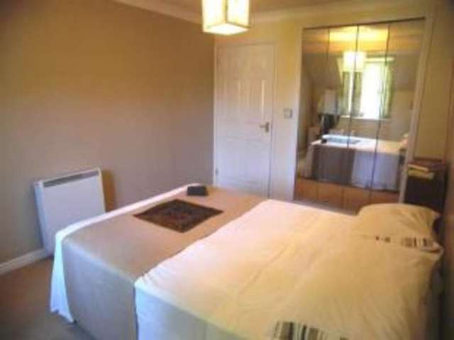  Image of 1 bedroom Flat for sale in Norwich Road Ipswich IP1 at 174 Norwich Road Ipswich Ipswich, IP1 2QX
