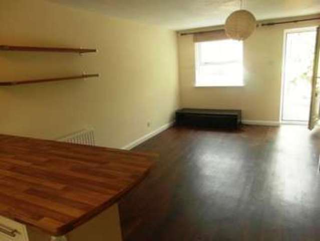 Image of 2 bedroom Terraced house to rent in Moorgate Tamworth B79 at Tamworth, B79 7EL