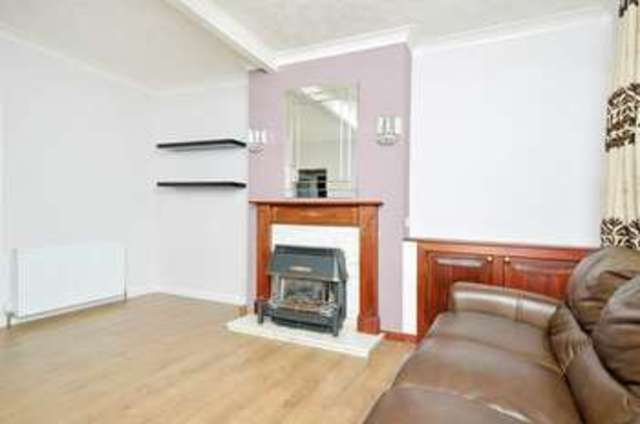  Image of 2 bedroom Flat for sale in Stenhouse Gardens North Edinburgh EH11 at Stenhouse Gardens North Stenhouse Edinburgh, EH11 3EL