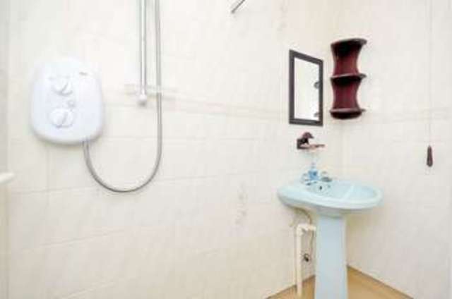  Image of 2 bedroom Flat for sale in Stenhouse Gardens North Edinburgh EH11 at Stenhouse Gardens North Stenhouse Edinburgh, EH11 3EL