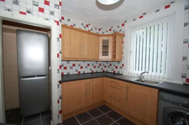  Image of 2 bedroom Flat for sale in Alness Crescent Glasgow G52 at 31 Alness Crescent  Glasgow, G52 1PJ