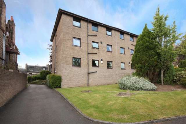  Image of 2 bedroom Flat for sale in Murrayfield Road Edinburgh EH12 at Murrayfield Road  Edinburgh, EH12 6ER