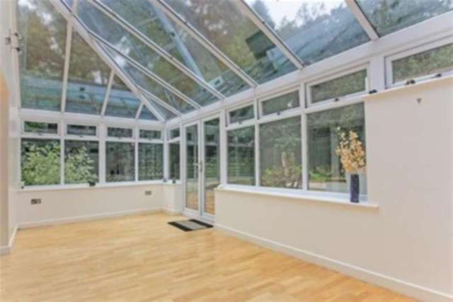  Image of 5 bedroom Detached house to rent in Sandy Way Bournemouth BH10 at Bournemouth, BH10 7DL