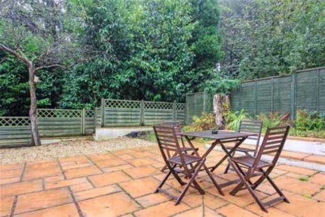  Image of 5 bedroom Detached house to rent in Sandy Way Bournemouth BH10 at Bournemouth, BH10 7DL
