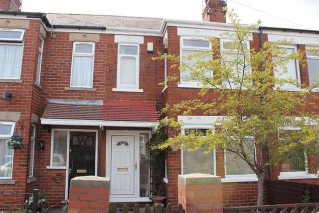  Image of 2 bedroom Terraced house for sale in Balmoral Avenue Hull HU6 at Balmoral Avenue  Hull, HU6 7UD