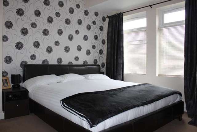  Image of 2 bedroom Terraced house for sale in Balmoral Avenue Hull HU6 at Balmoral Avenue  Hull, HU6 7UD