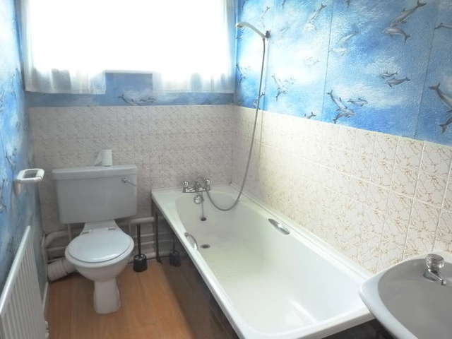  Image of 2 bedroom Semi-Detached house for sale in Nightingale Road Selsdon South Croydon CR2 at South Croydon Selsdon, CR2 8PT