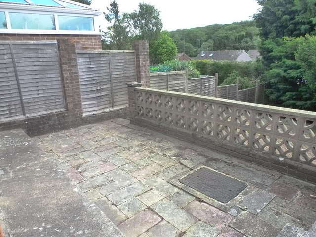  Image of 2 bedroom Semi-Detached house for sale in Nightingale Road Selsdon South Croydon CR2 at South Croydon Selsdon, CR2 8PT