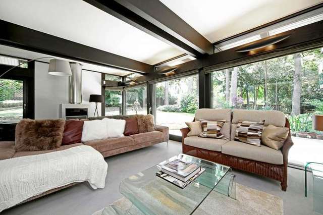  Image of 5 bedroom Detached house for sale in Brockenhurst Road Ascot SL5 at Brockenhurst Road  South Ascot, SL5 9HB