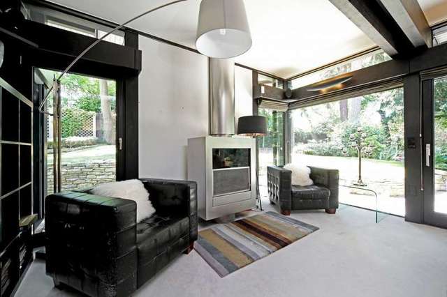  Image of 5 bedroom Detached house for sale in Brockenhurst Road Ascot SL5 at Brockenhurst Road  South Ascot, SL5 9HB