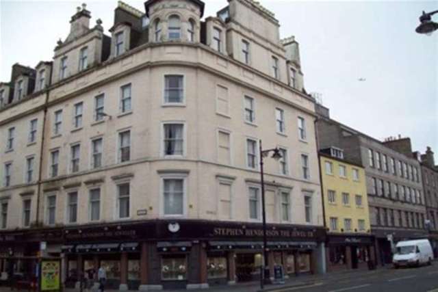  Image of 2 bedroom Flat to rent in Union Street Dundee DD1 at Dundee, DD1 4BN
