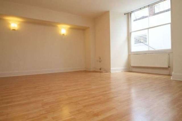  Image of 2 bedroom Apartment to rent in Oakfield Road Clifton Bristol BS8 at 54a Oakfield Road  Clifton, BS8 2BG