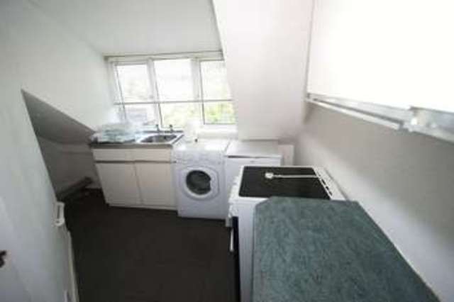  Image of 1 bedroom Flat to rent in Burnham Street Nottingham NG5 at 8 Burnham Street Sherwood Nottingham, NG5 2FH