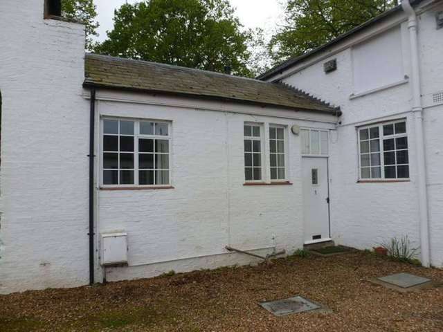  Image of 1 bedroom Bungalow to rent in Church Green Ramsey Huntingdon PE26 at Church Green  Ramsey, PE26 1DW