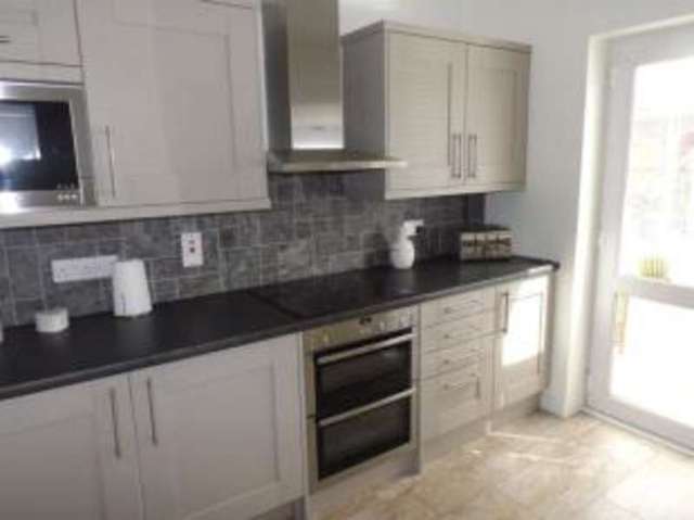  Image of 3 bedroom Detached house for sale in Abbott Road Mansfield NG19 at Mansfield Nottinghamshire Mansfield Woodhouse, NG19 6DG