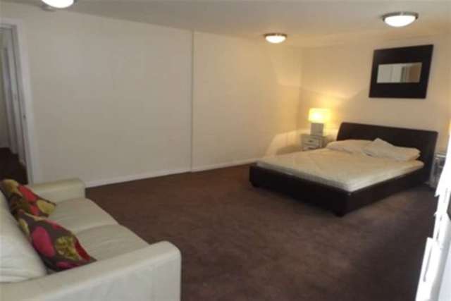  Image of 2 bedroom Flat to rent in Millwright Street Leeds LS2 at Leeds, LS2 7QP
