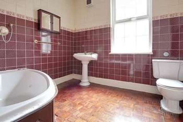  Image of 3 bedroom Terraced house for sale in Alexandra Road Newport NP20 at Alexandra Road  Newport, NP20 2JE