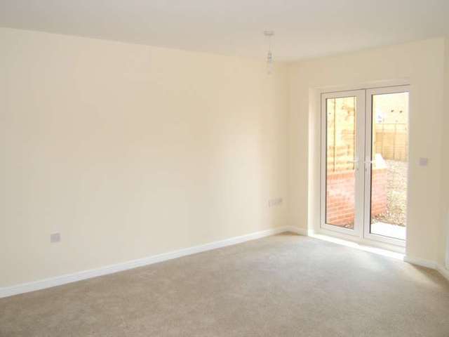  Image of 3 bedroom Semi-Detached house to rent in Dunford Close Amesbury Salisbury SP4 at Archers Gate  Amesbury, SP4 7FX