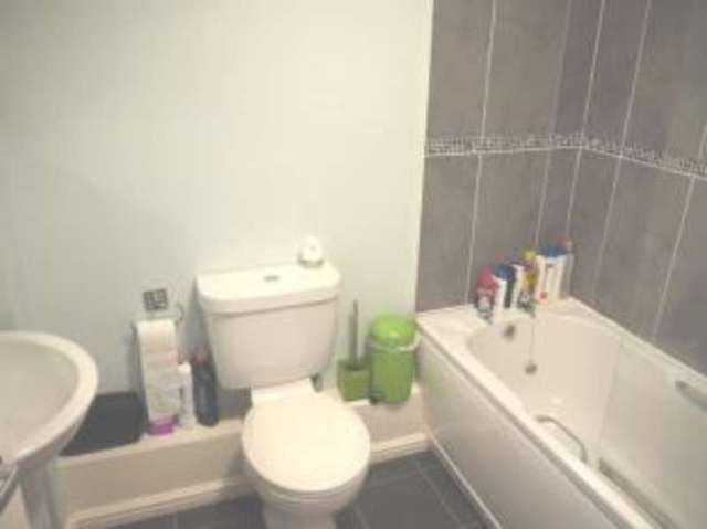  Image of 1 bedroom Flat for sale in Dering Road Ashford TN24 at 12-18 Dering Road Ashford Ashford, TN24 8DB