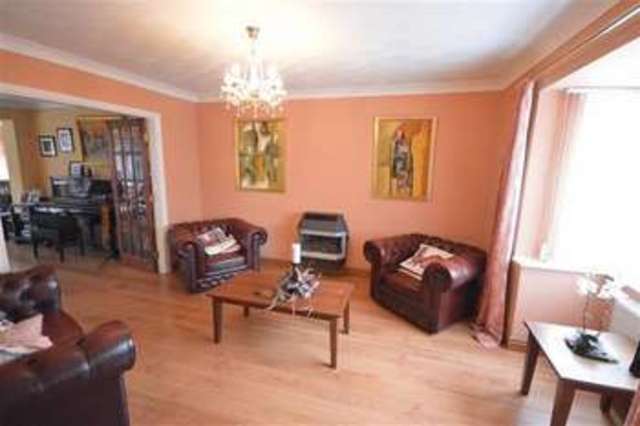  Image of 5 bedroom Detached house for sale in Appletree Close Allerton Liverpool L18 at Appletree Close Allerton Liverpool, L18 9XN