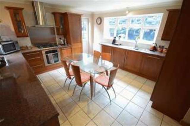  Image of 5 bedroom Detached house for sale in Appletree Close Allerton Liverpool L18 at Appletree Close Allerton Liverpool, L18 9XN