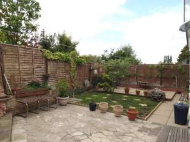  Image of 3 bedroom Semi-Detached house for sale in Armadale Drive Leicester LE5 at Leicester Leicestershire Humberstone, LE5 1HG