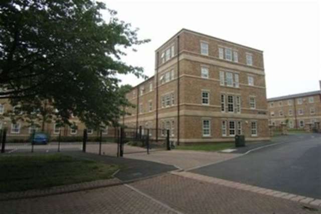  Image of 2 bedroom Flat to rent in Chaloner Green Wakefield WF1 at Wakefield, WF1 4SQ