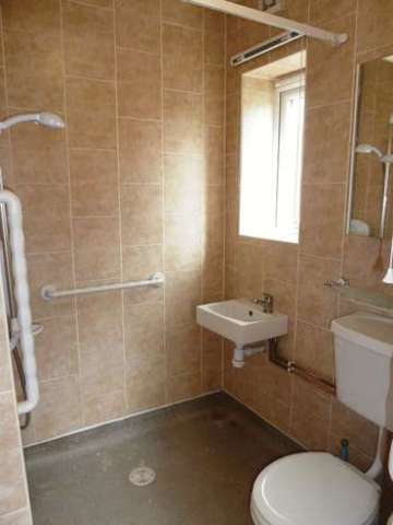  Image of 1 bedroom Flat to rent in Ash Tree Road Redditch B97 at Ash Tree Road  Redditch, B97 6JT
