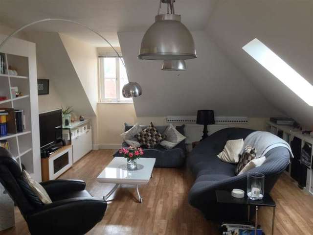  Image of 2 bedroom Apartment for sale in Ashburnham Drive Cuckfield Haywards Heath RH17 at Cuckfield Haywards Heath Haywards Heath, RH17 5EH