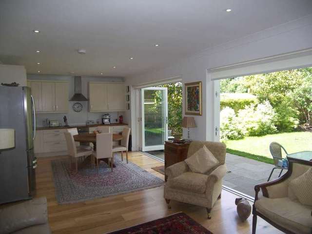  Image of 5 bedroom Detached house to rent in Ashley Road Thames Ditton KT7 at Ashley Road  Thames Ditton, KT7 0NJ