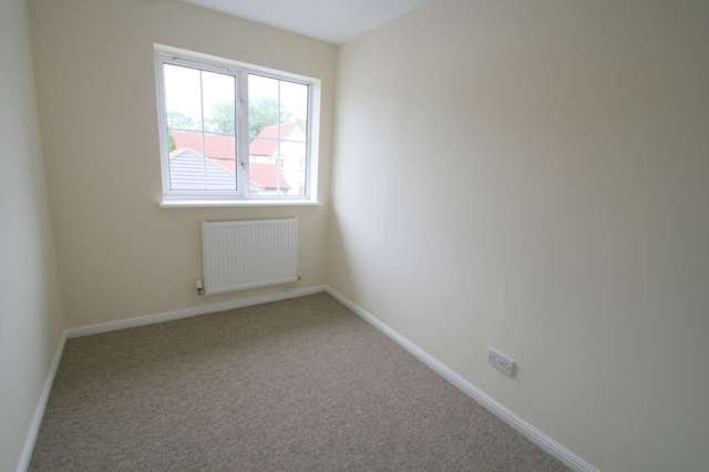 Image of 2 bedroom End of Terrace for sale in Ashwood Park Road Plympton Plymouth PL7 at Ashwood Park Road Plympton Plymouth, PL7 2WA