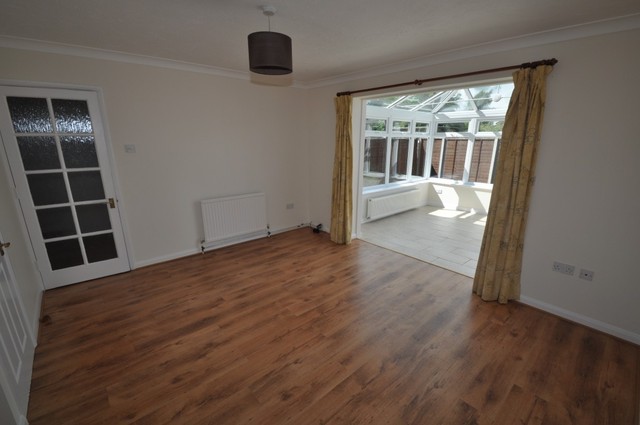  Image of 2 bedroom Detached house to rent in Atherton Close Shalford Guildford GU4 at Shalford  Guildford, GU4 8HZ