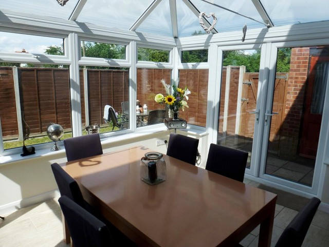  Image of 2 bedroom Detached house to rent in Atherton Close Shalford Guildford GU4 at Shalford  Guildford, GU4 8HZ