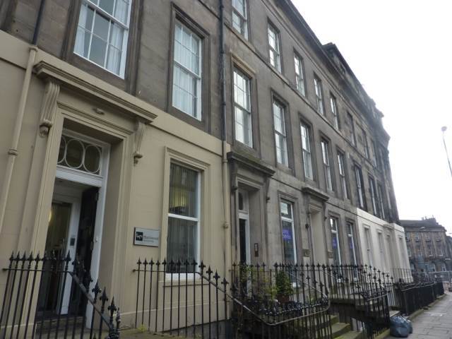  Image of 3 bedroom Flat to rent in Atholl Place Edinburgh EH3 at West End Edinburgh Edinburgh, EH3 8HP