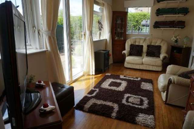  Image of 5 bedroom Detached house for sale in Avon Drive Congleton CW12 at Avon Drive  Congleton, CW12 3RG