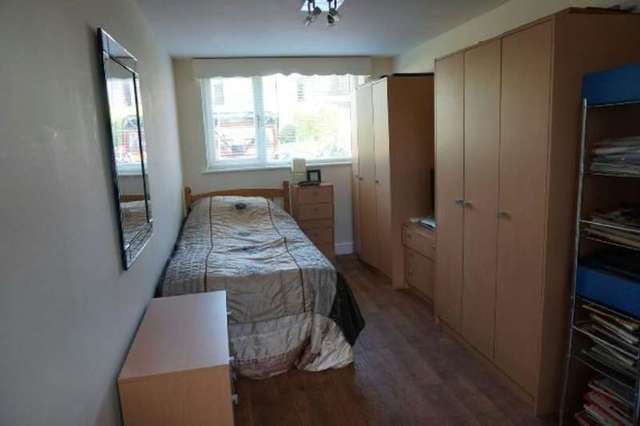  Image of 5 bedroom Detached house for sale in Avon Drive Congleton CW12 at Avon Drive  Congleton, CW12 3RG