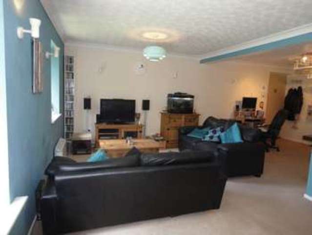  Image of 2 bedroom Flat for sale in Baldwin Road Kings Norton Birmingham B30 at Baldwin Road  Birmingham, B30 3LB