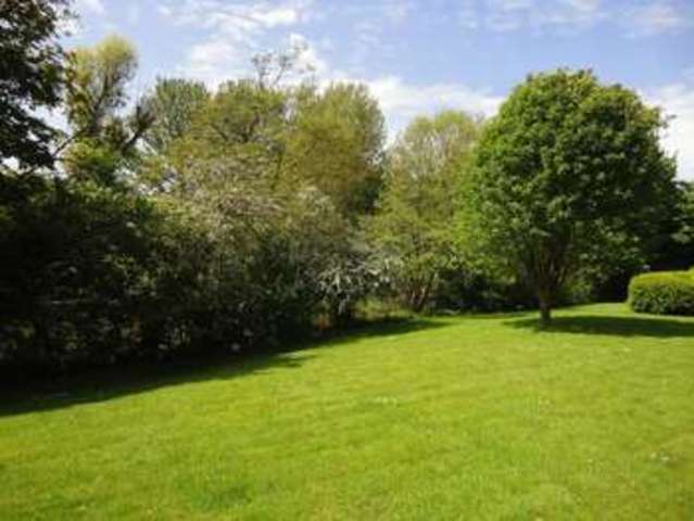  Image of 2 bedroom Flat for sale in Baldwin Road Kings Norton Birmingham B30 at Baldwin Road  Birmingham, B30 3LB
