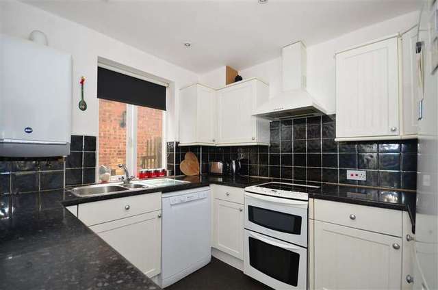  Image of 4 bedroom Detached house for sale in Baldwin Road Minster on Sea Sheerness ME12 at Minster On Sea Sheerness Sheerness, ME12 2SJ