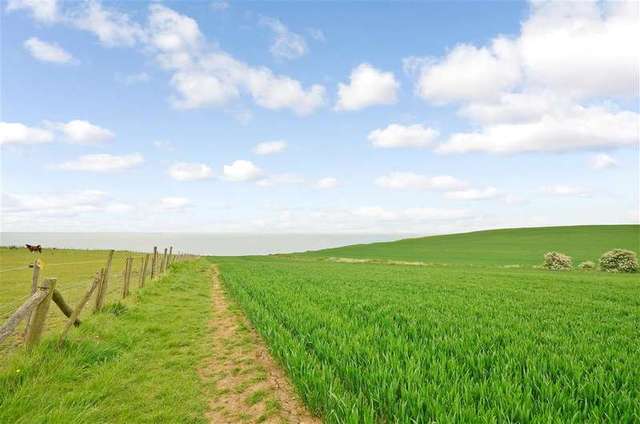  Image of 4 bedroom Detached house for sale in Baldwin Road Minster on Sea Sheerness ME12 at Minster On Sea Sheerness Sheerness, ME12 2SJ