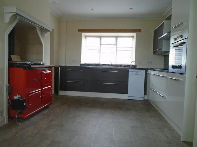  Image of 4 bedroom Detached house to rent in Inchture Perth PH14 at Inchture Dundee Dundee, PH14 9SH