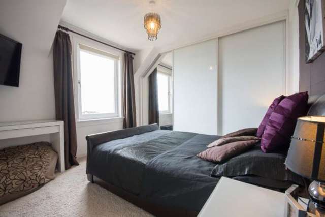  Image of 3 bedroom Semi-Detached house for sale in Balgownie West Culross Dunfermline KY12 at Dunfermline, KY12 8JL