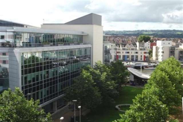  Image of Studio flat to rent in Canons Way Bristol BS1 at Bristol, BS1 5LN