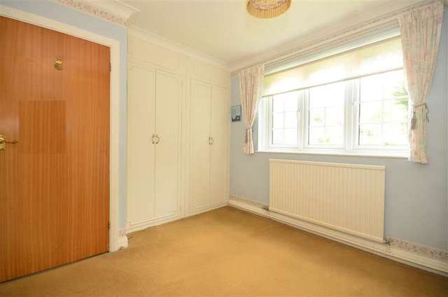  Image of 5 bedroom Detached house for sale in Banckside Hartley Longfield DA3 at Hartley Longfield Longfield, DA3 7RD